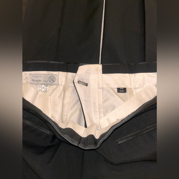 Used Once Men’s tuxedo Size M/L see measurements - Picture 8 of 16